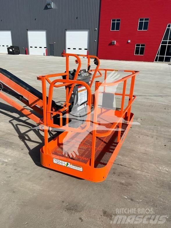 JLG 660SJ Teleskop bomliftar