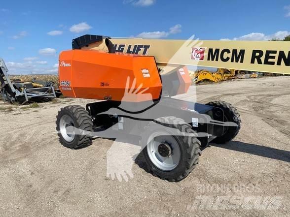 JLG 660SJ Teleskop bomliftar
