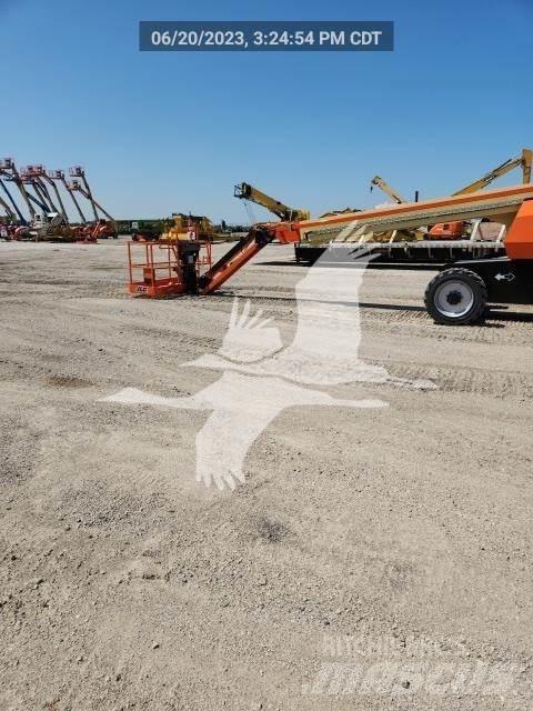 JLG 660SJ Teleskop bomliftar