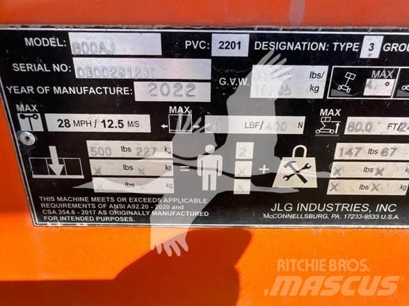 JLG 800AJ Bomliftar