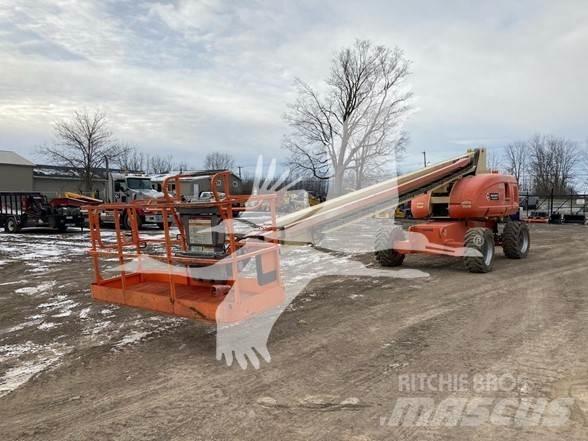 JLG 800S Teleskop bomliftar