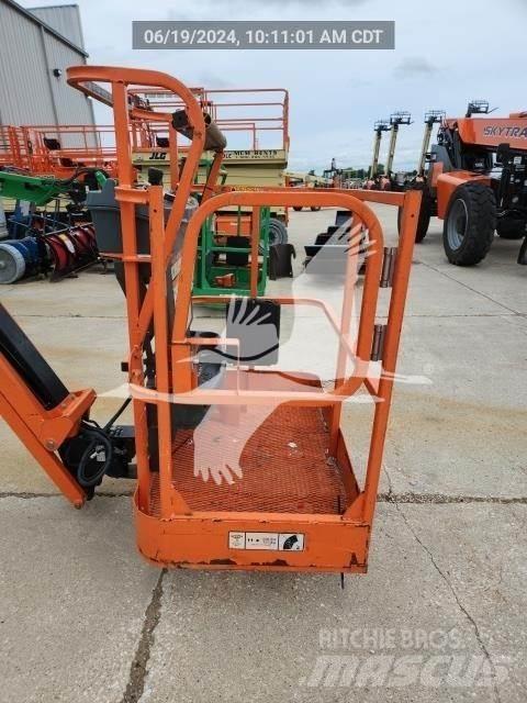JLG E300AJP Bomliftar