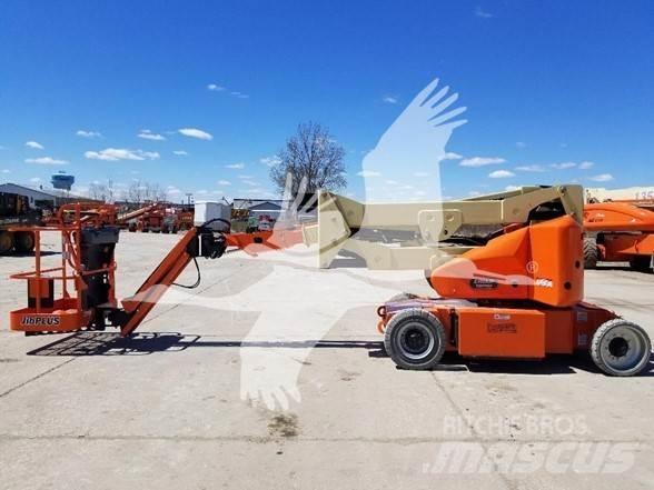 JLG E400AJPN Bomliftar