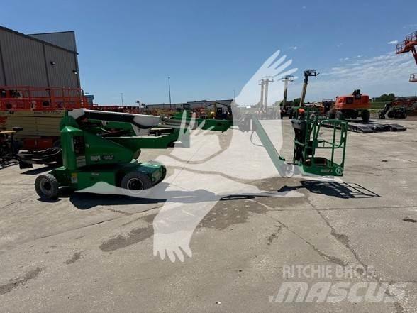 JLG E400AJPN Bomliftar