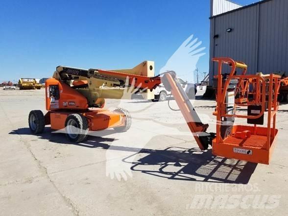 JLG E450AJ Bomliftar