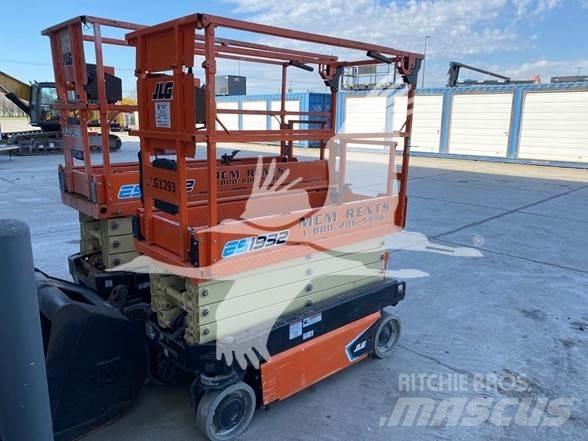 JLG ES1932 Saxliftar