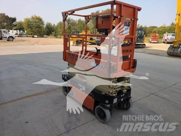JLG ES1932 Saxliftar