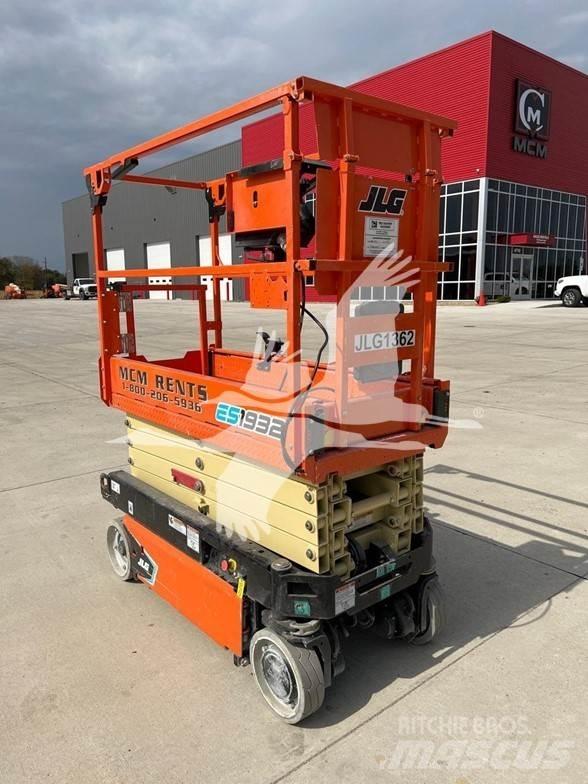 JLG ES1932 Saxliftar
