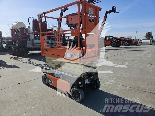 JLG ES1932 Saxliftar