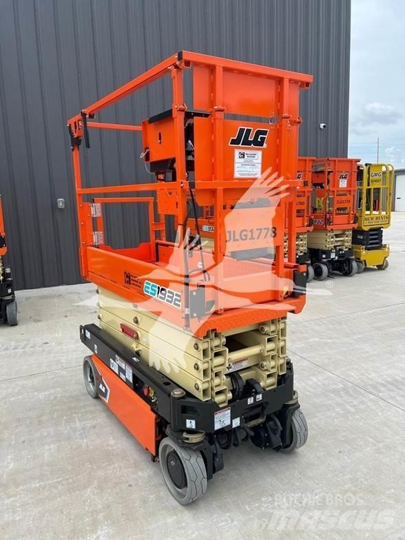 JLG ES1932 Saxliftar