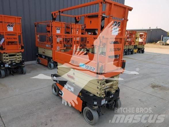 JLG ES1932 Saxliftar