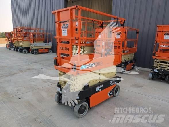JLG ES1932 Saxliftar