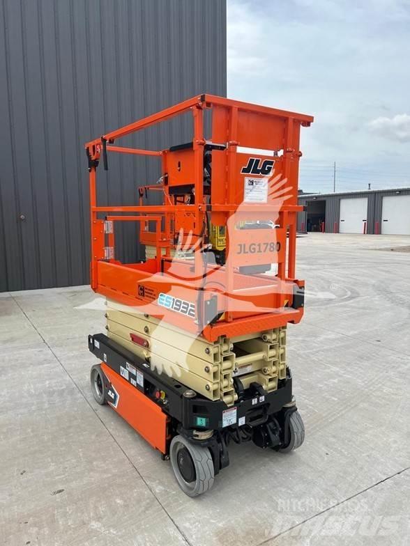JLG ES1932 Saxliftar