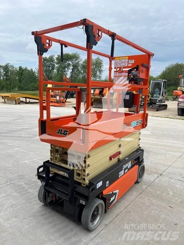 JLG ES1932 Saxliftar