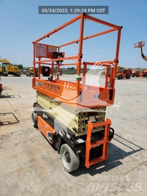 JLG ES2632 Saxliftar