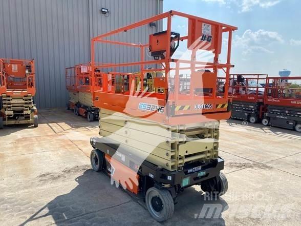 JLG ES3246 Saxliftar