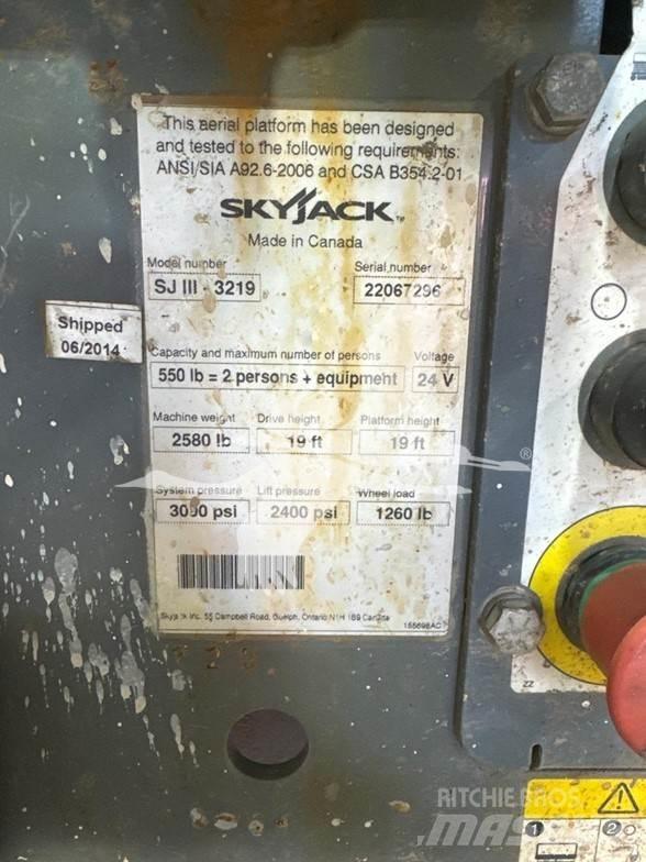 SkyJack SJ3219 Saxliftar