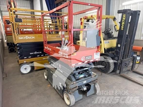 SkyJack SJ3219 Saxliftar