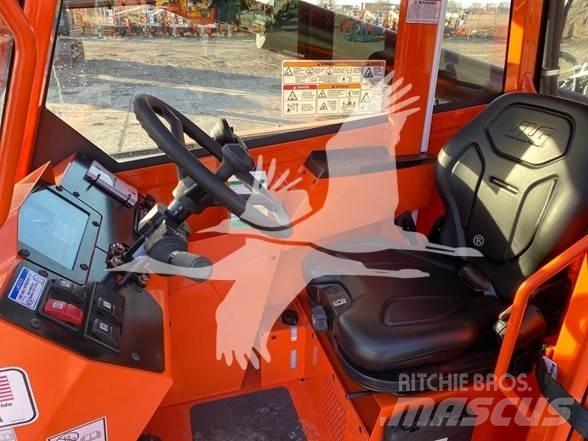 SkyTrak 6042 Teleskoplastare