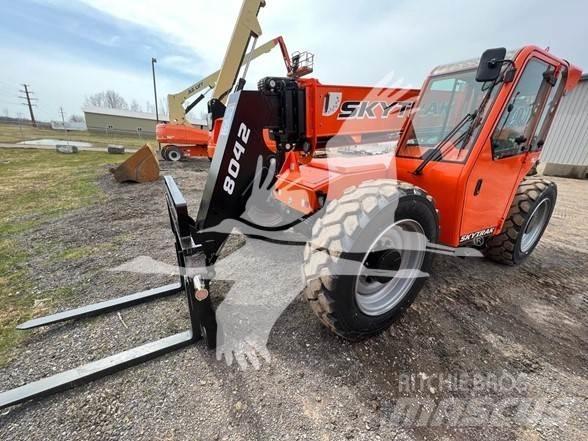 SkyTrak 8042 Teleskoplastare