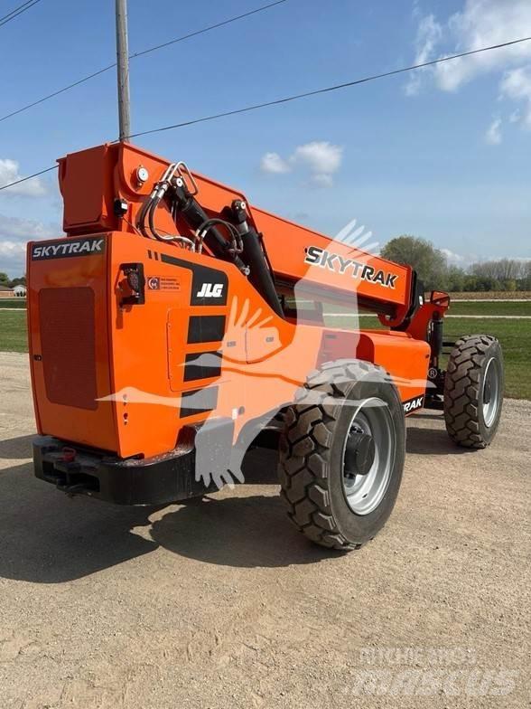 SkyTrak 8042 Teleskoplastare