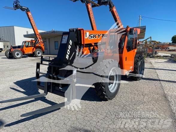 SkyTrak 8042 Teleskoplastare
