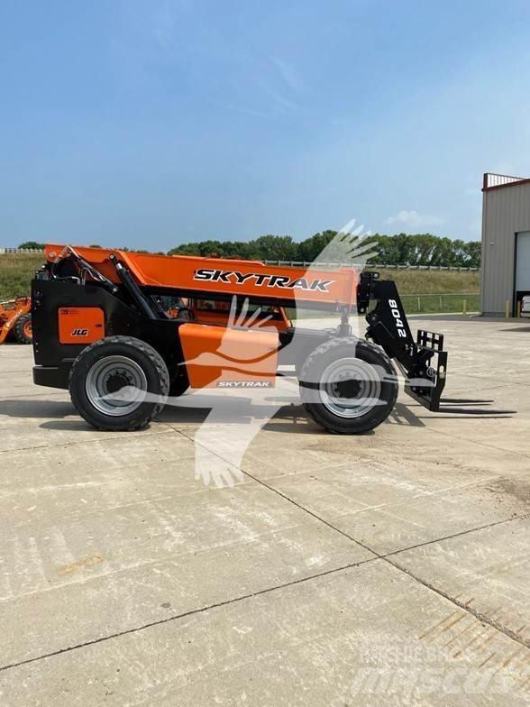 SkyTrak 8042 Teleskoplastare