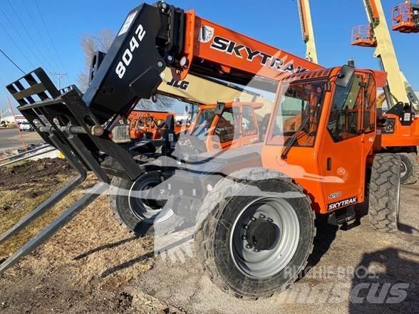 SkyTrak 8042 Teleskoplastare