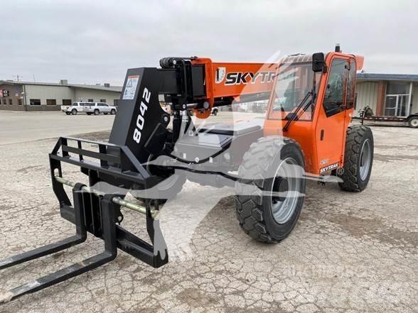 SkyTrak 8042 Teleskoplastare