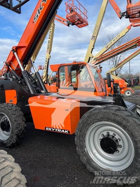 SkyTrak 8042 Teleskoplastare