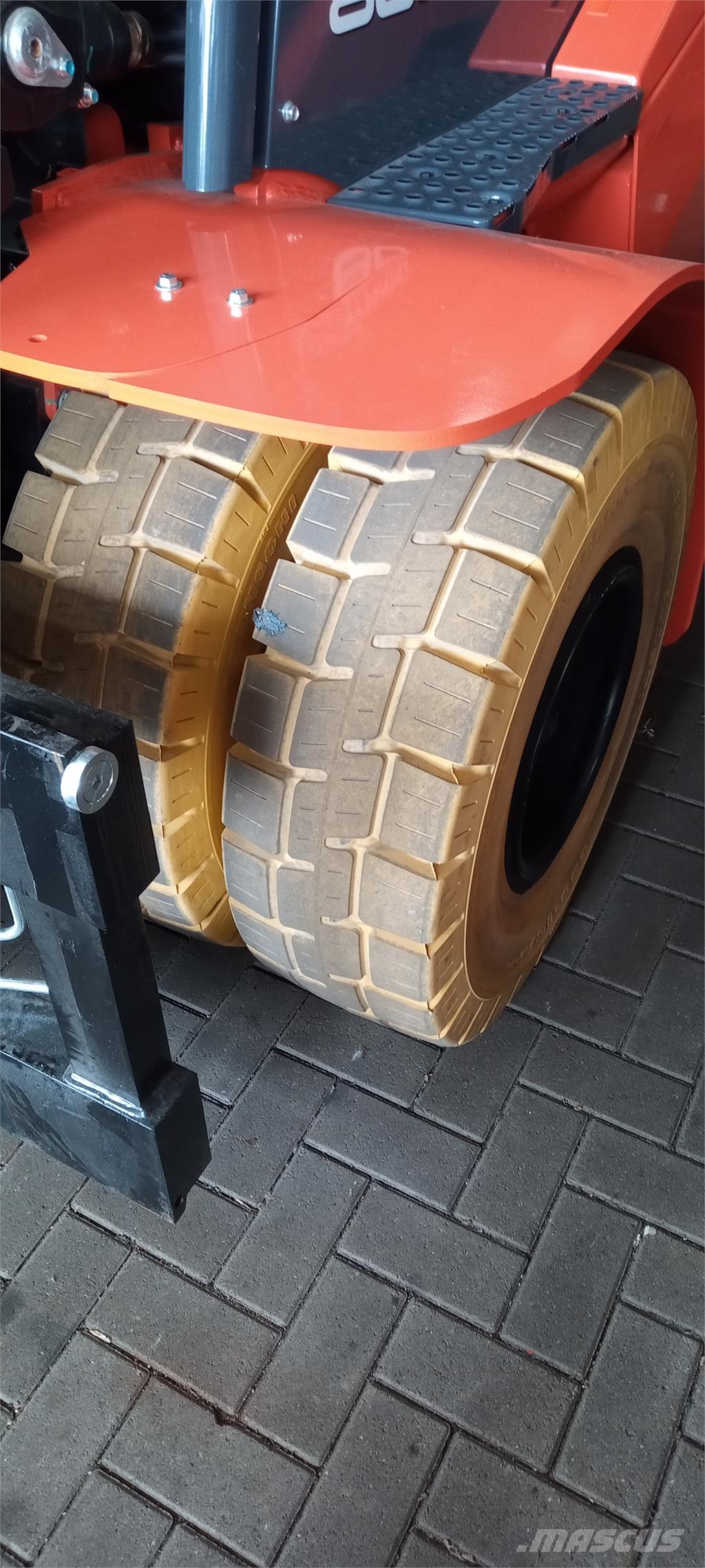 Toyota 9FBH80T Elmotviktstruckar