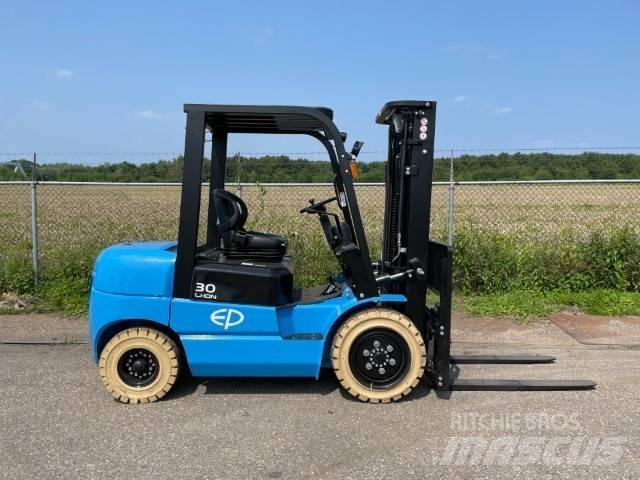 EP EFL302 | 3T | LI-ION Elmotviktstruckar