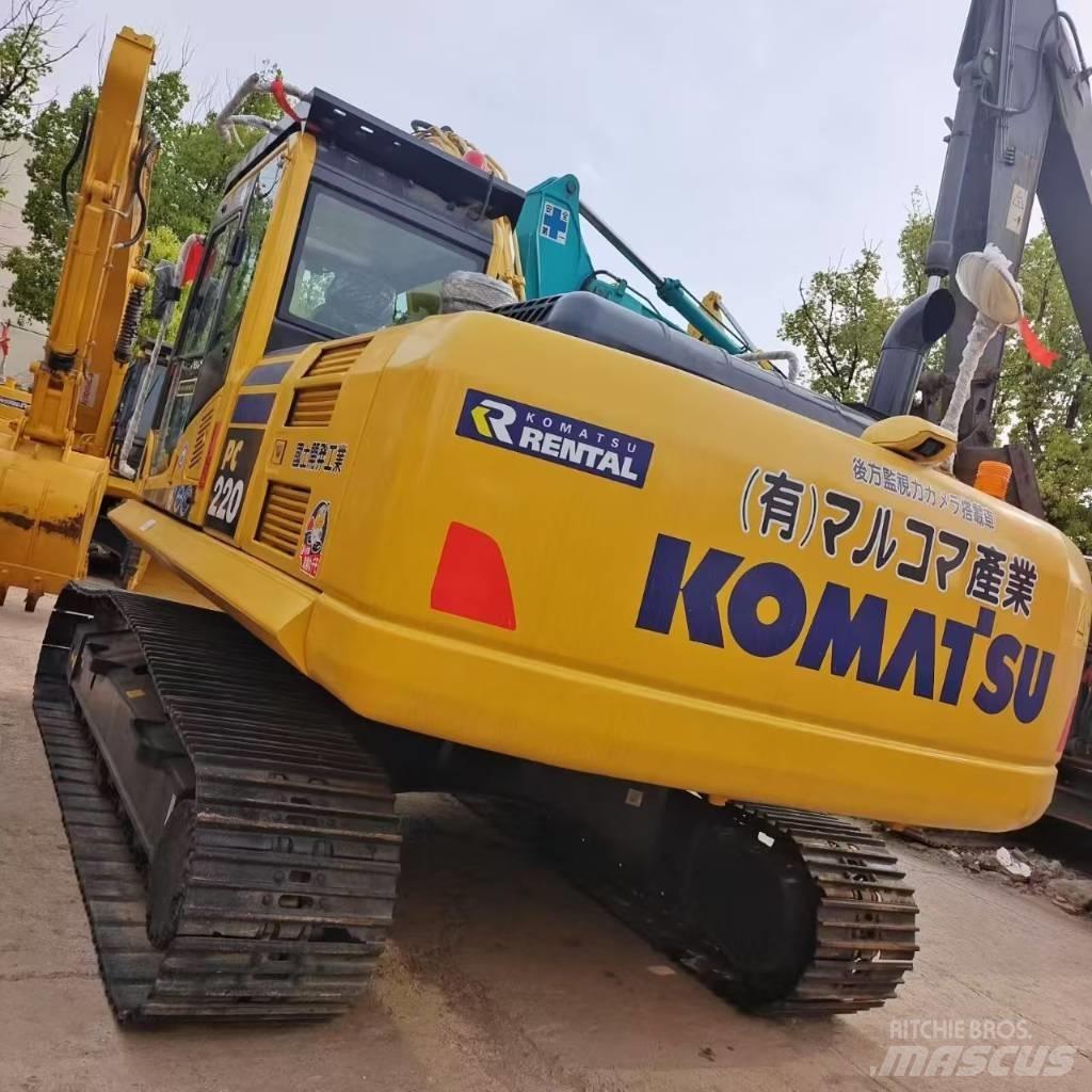 Komatsu PC 220 Bandgrävare
