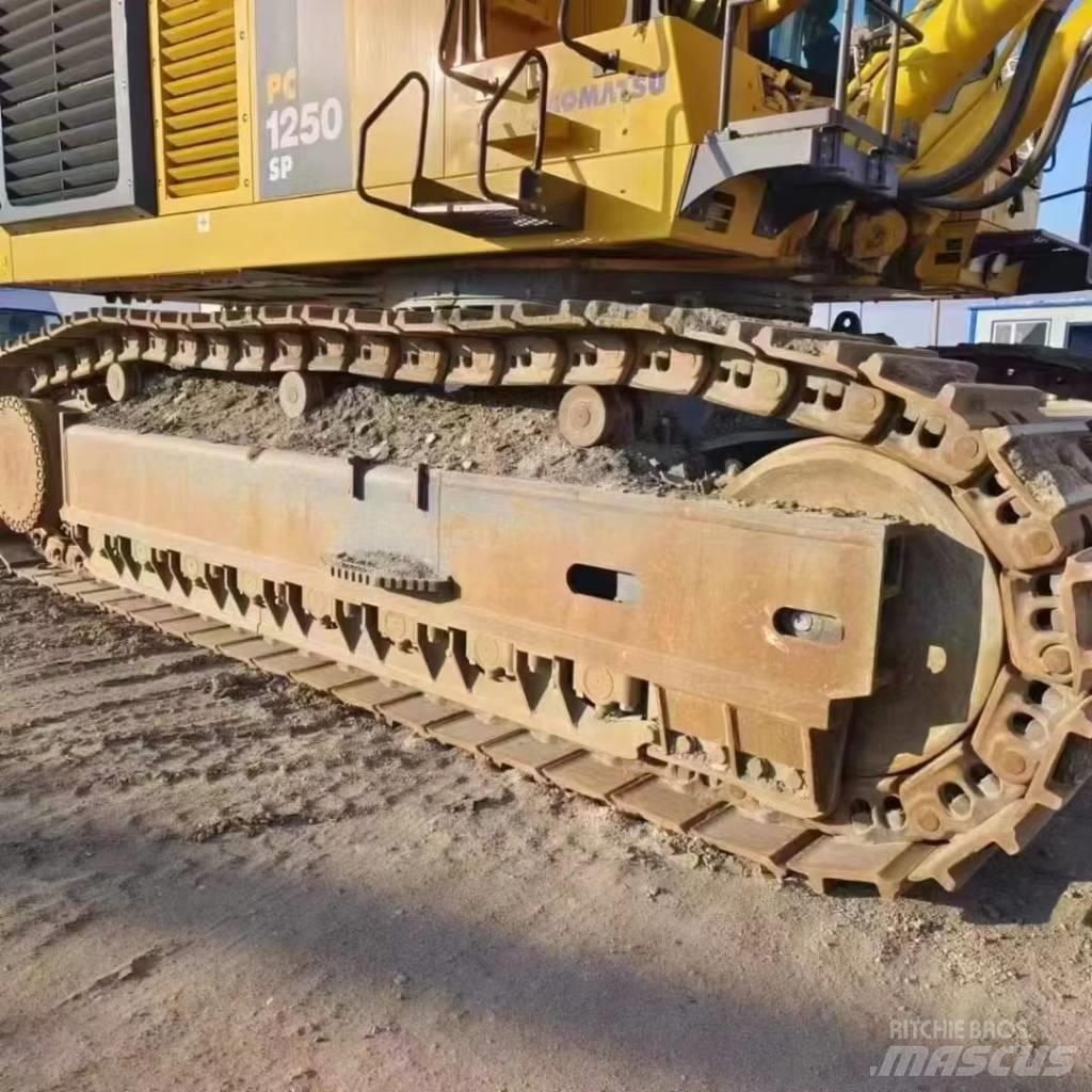 Komatsu PC1250SP Bandgrävare