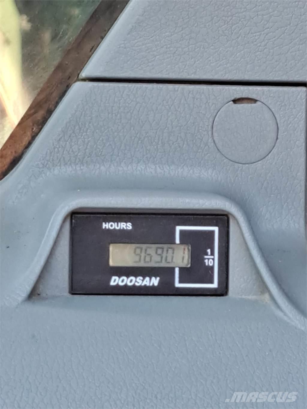 Doosan DX170W-5 Hjulgrävare