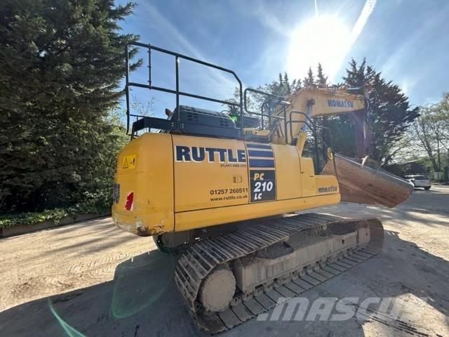 Komatsu PC 210 LC-11 Bandgrävare