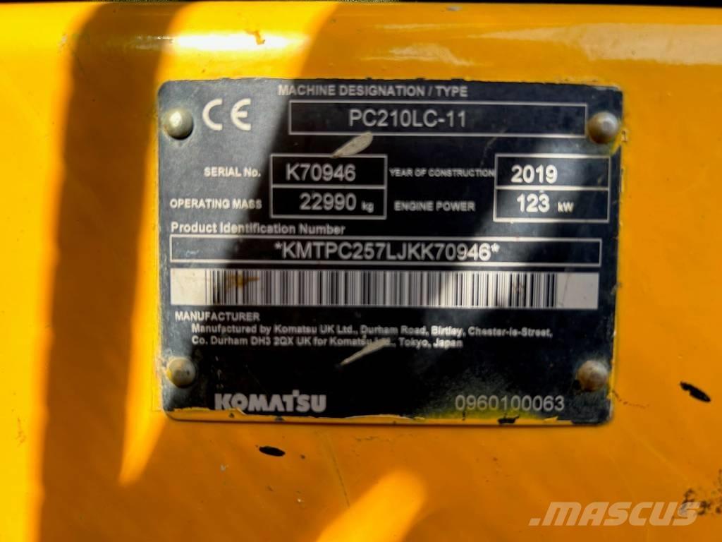 Komatsu PC 210 LC-11 Bandgrävare