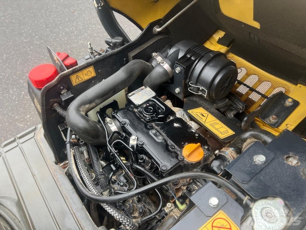 Yanmar Vio 10 Minigrävare < 7t