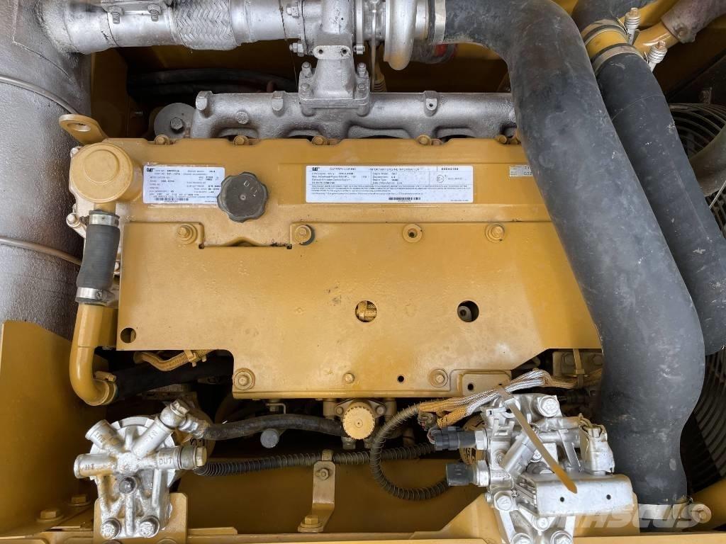 CAT 320 D Bandgrävare