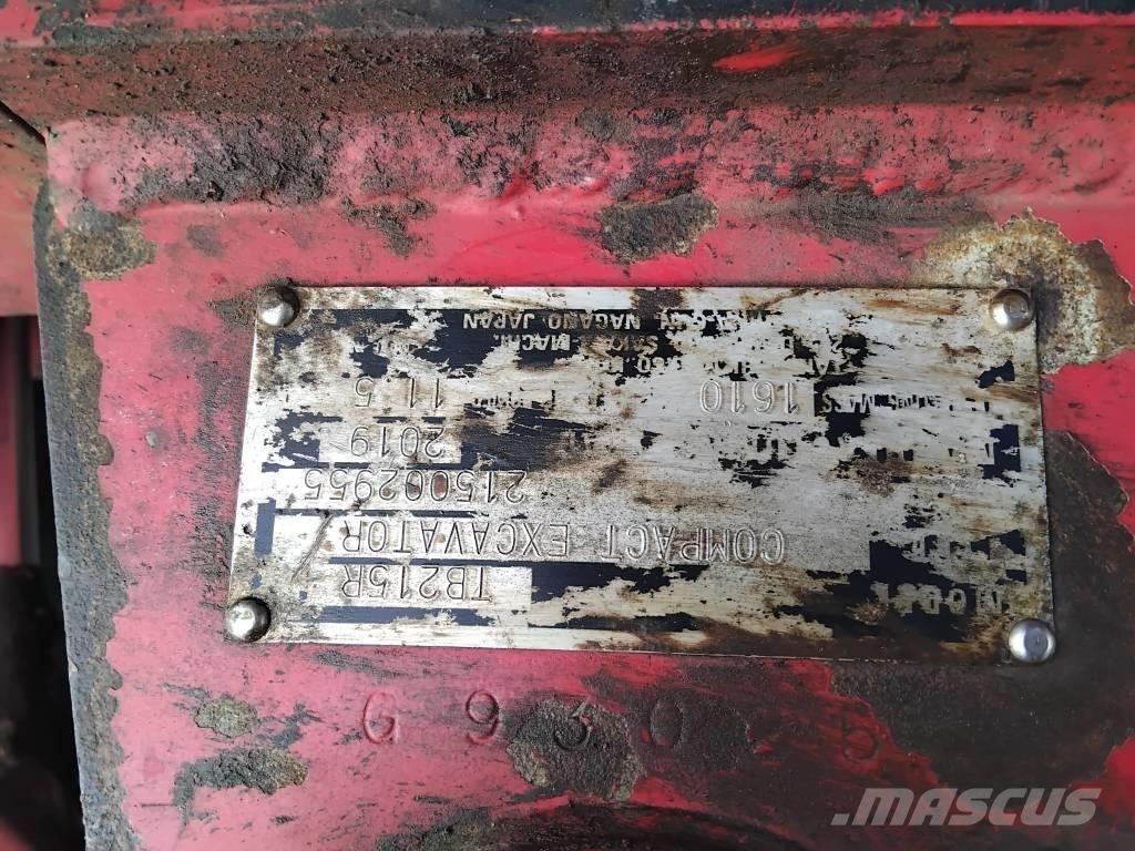 Takeuchi TB 215 R Minigrävare < 7t