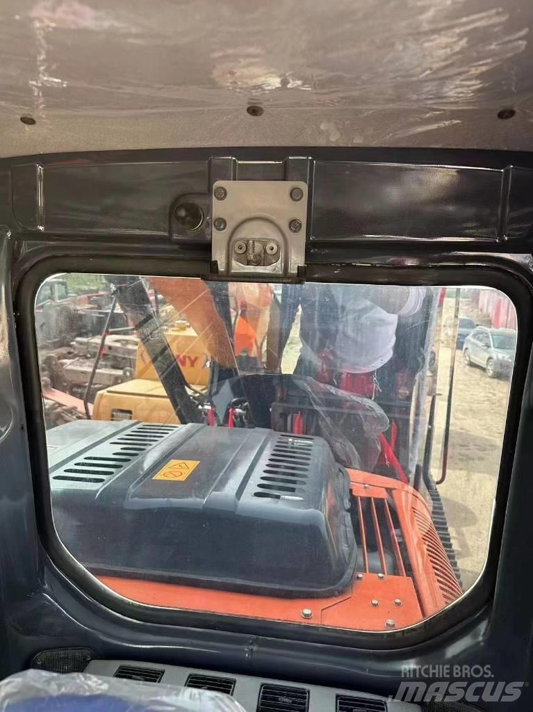 Hitachi 130 Bandgrävare