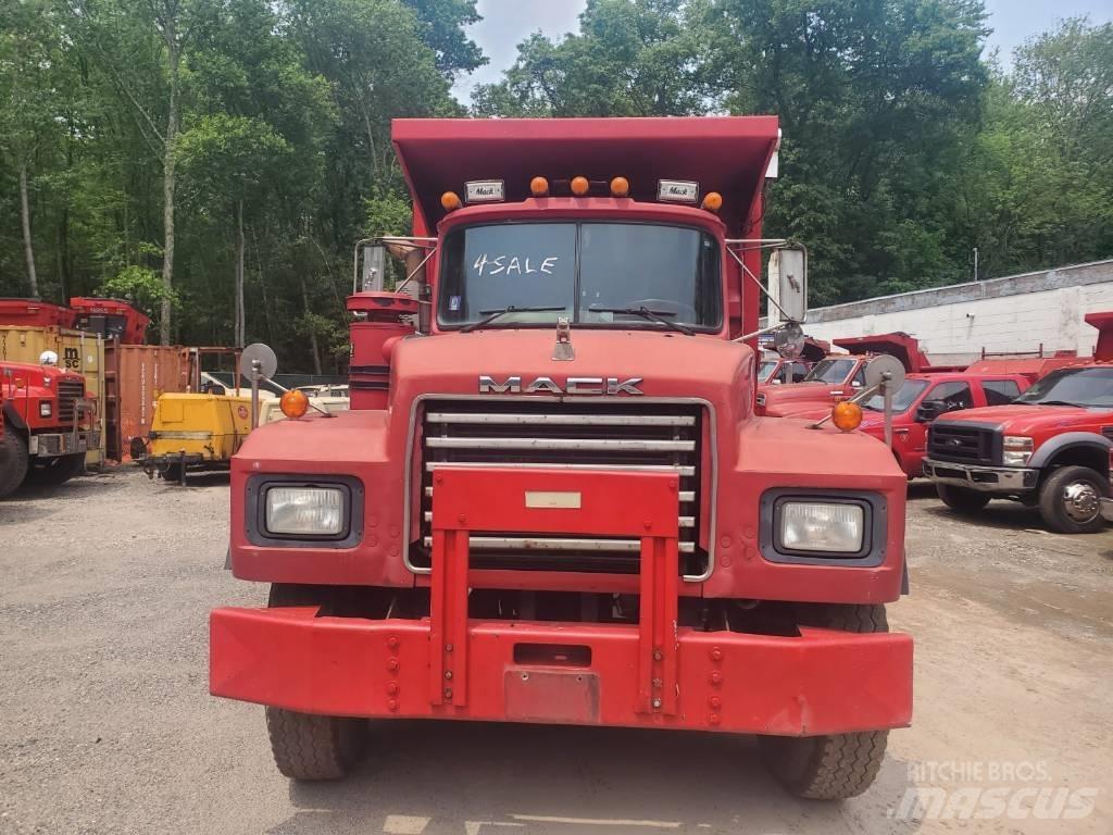Mack RD690SX Tippbilar
