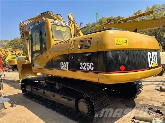 CAT 325 C Bandgrävare