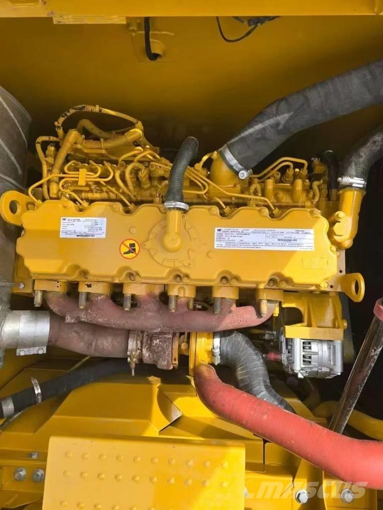 CAT 320 Bandgrävare