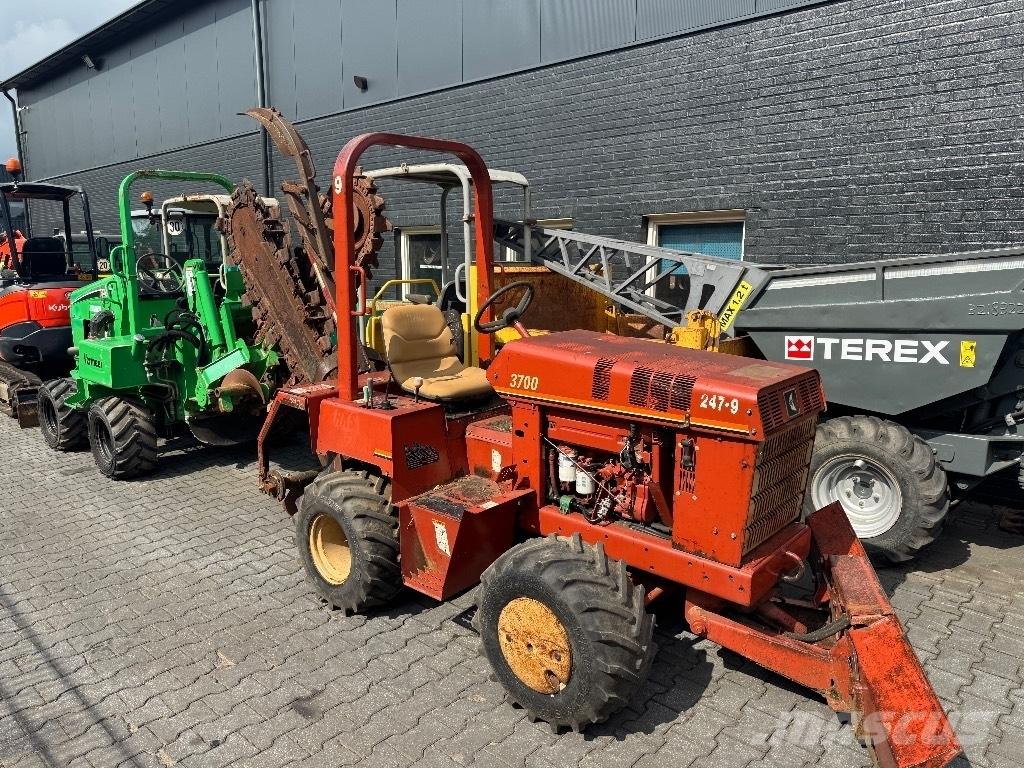 Ditch Witch 3700 DD Kedjegrävmaskiner