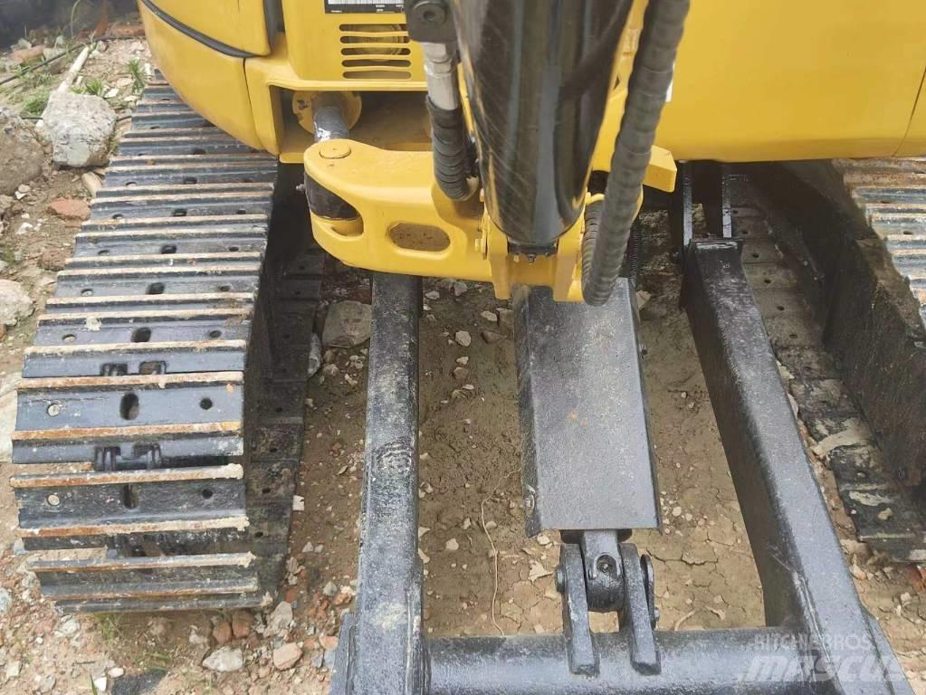 CAT 303 Minigrävare < 7t