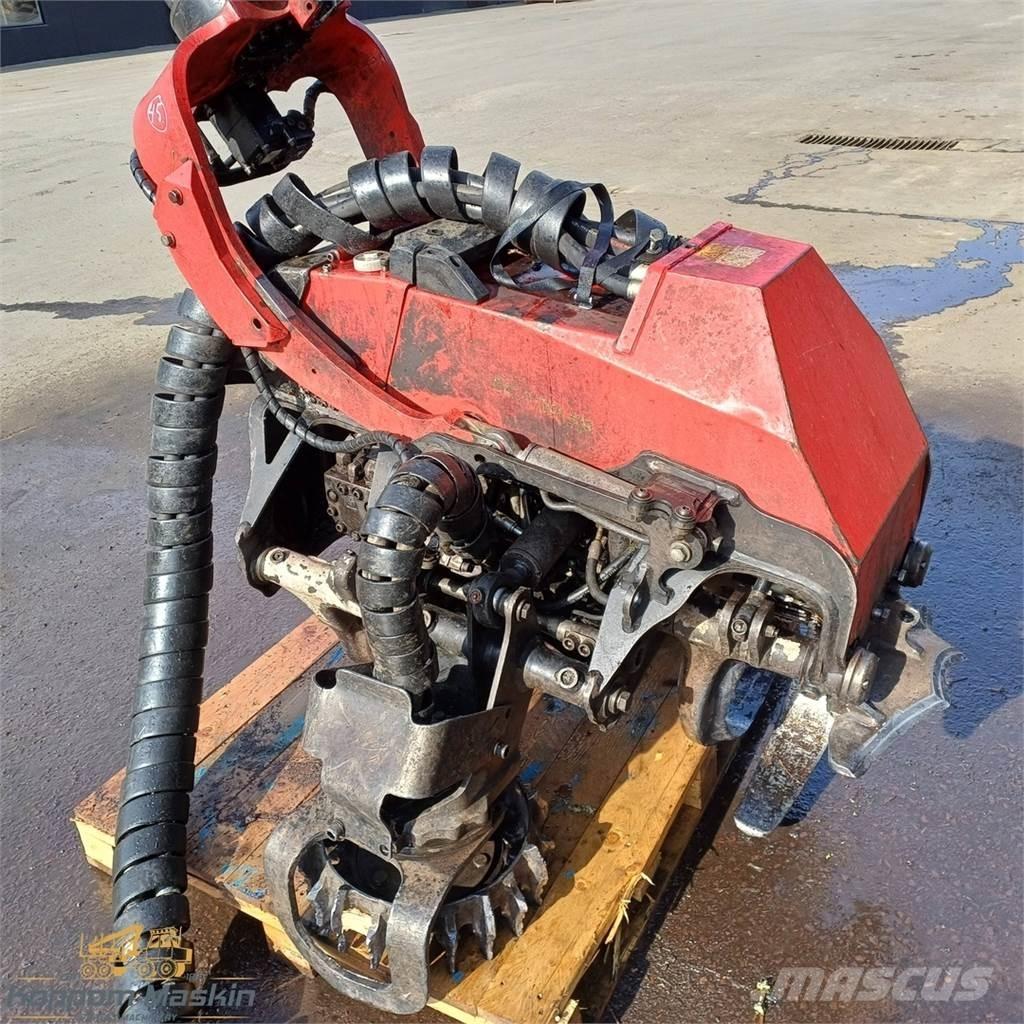 Komatsu C124 Skördaraggregat