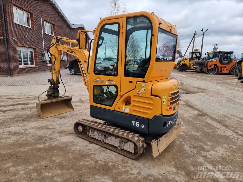 Hyundai R16-9 Minigrävare < 7t