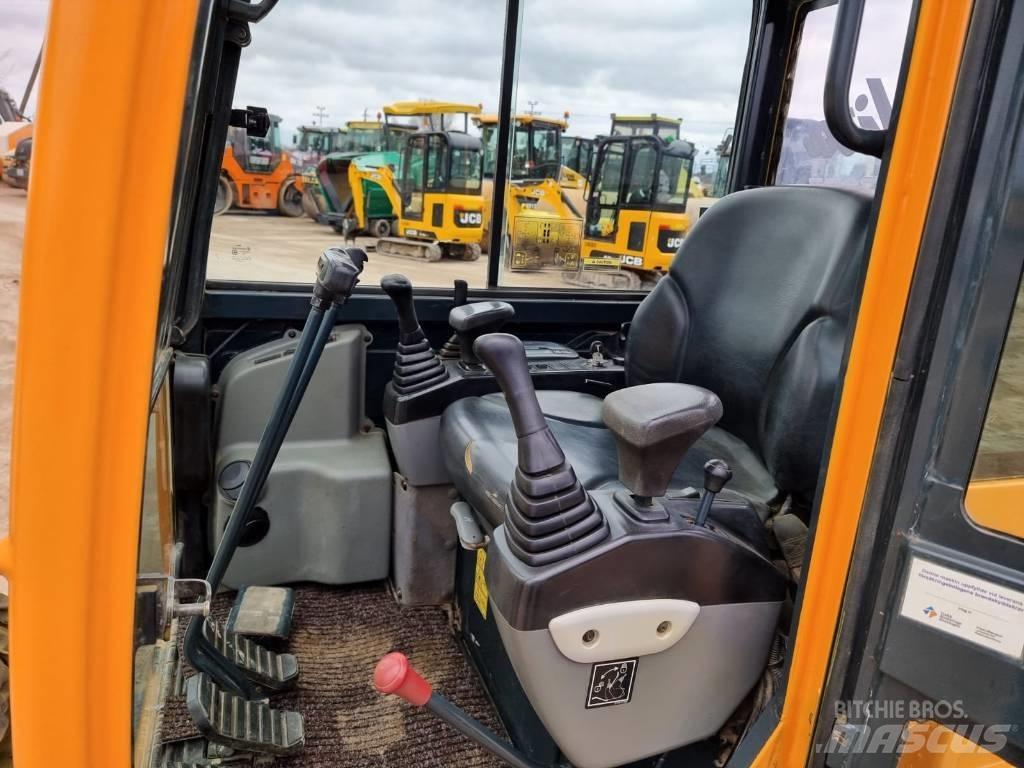 Hyundai R16-9 Minigrävare < 7t