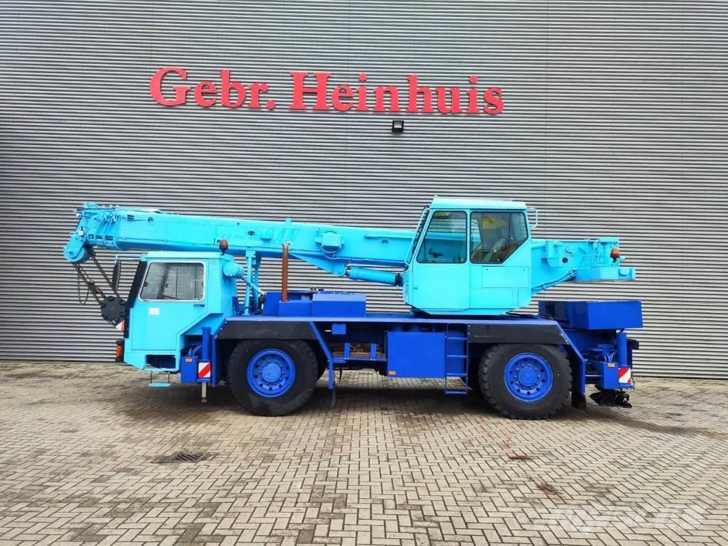 Liebherr LTM 1025 Allterrängkranar